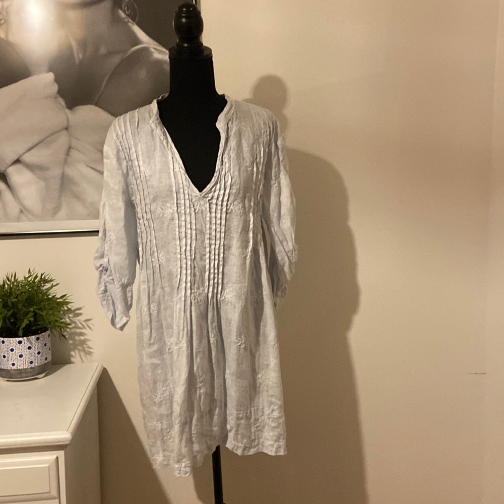 CP SHADES LINEN Tunic: Size Small